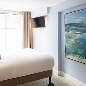 Deluxe Zimmer mit Kingsize-Bett